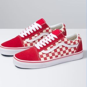 Checker Vans Classic Style Red/ White 7.0 women ❤️